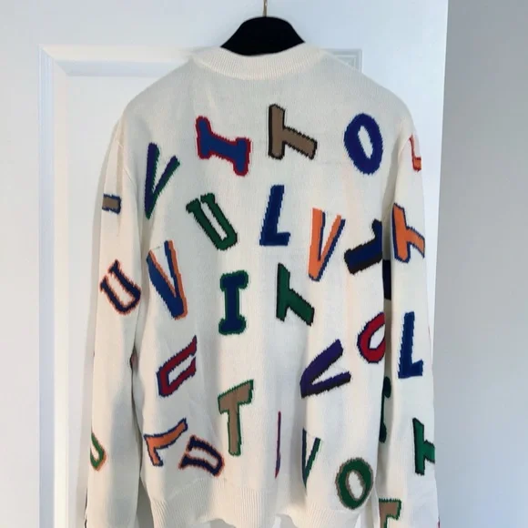 New 100% Authentic Louis Vuitton Men’s NBA Multicolor Letter Sweater - Picture 7 of 10